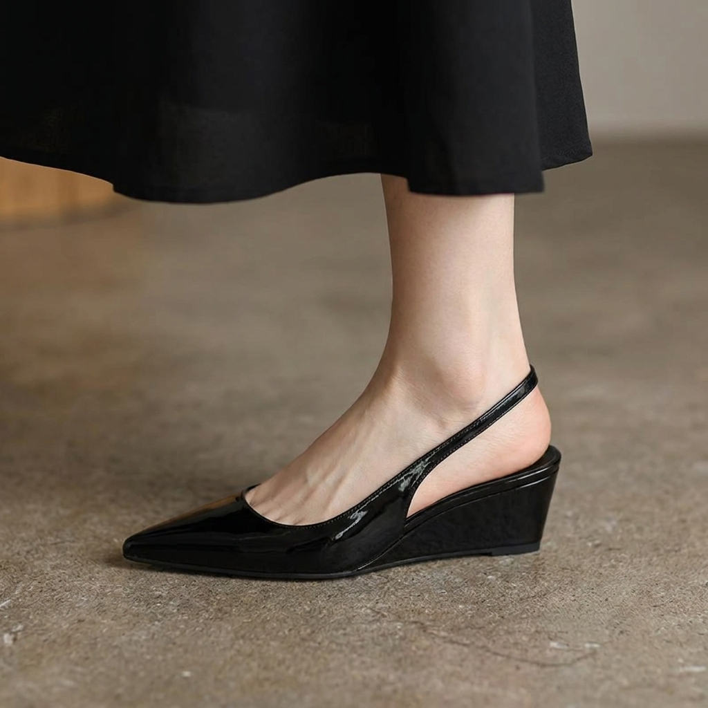 Elena | Tyylikkäät Slingback-kiilakorkokengät